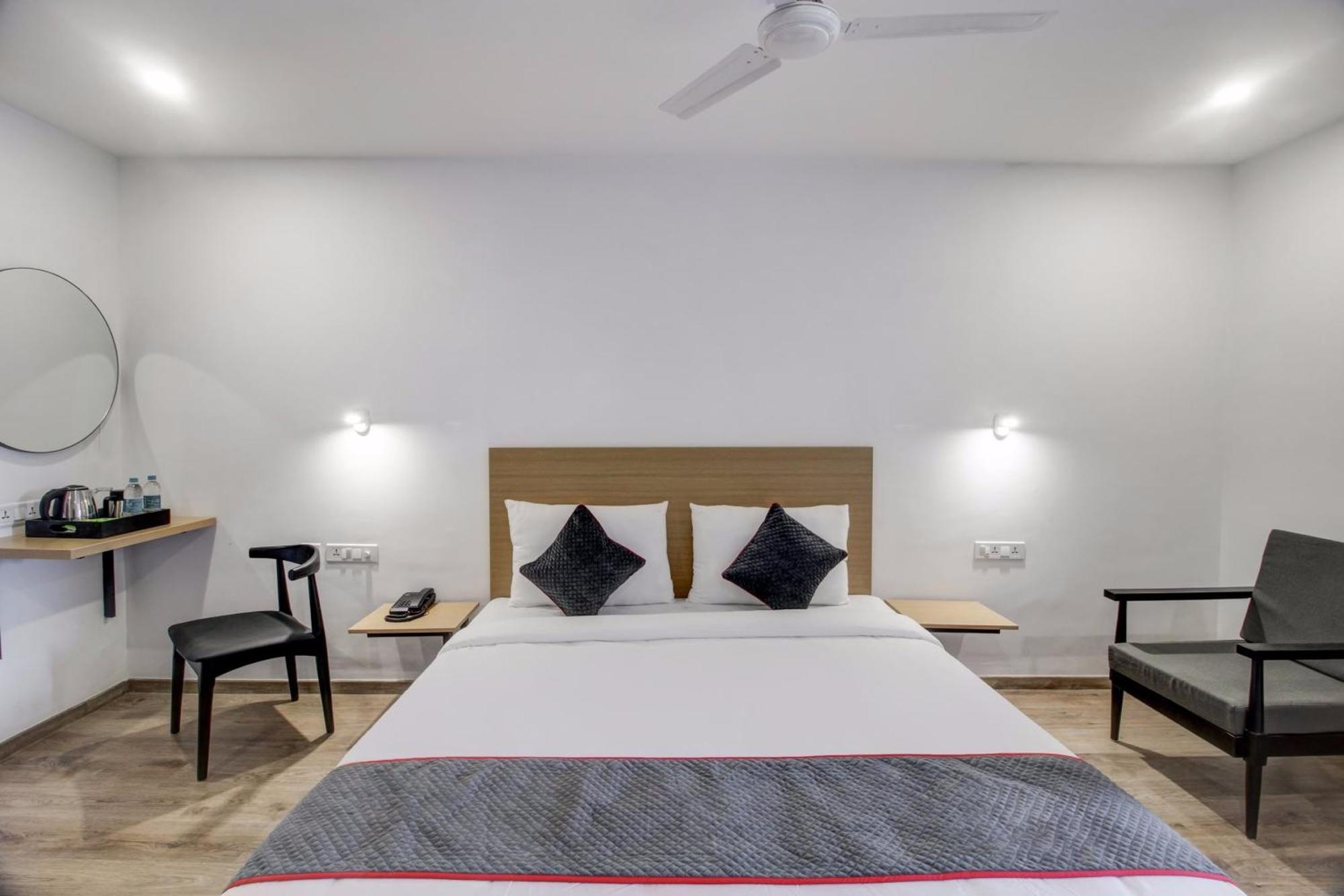 فندق Super Townhouse Rcc Majestic 397 Lb Nagar حيدر أباد المظهر الخارجي الصورة