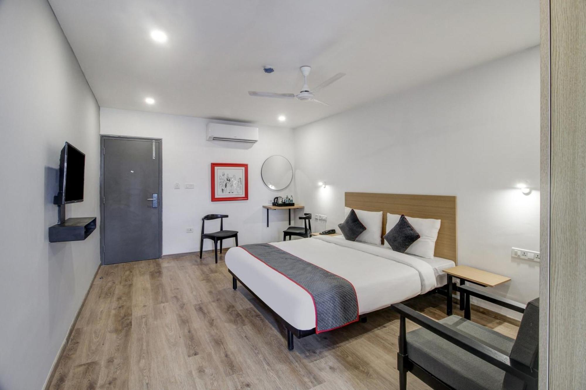فندق Super Townhouse Rcc Majestic 397 Lb Nagar حيدر أباد المظهر الخارجي الصورة
