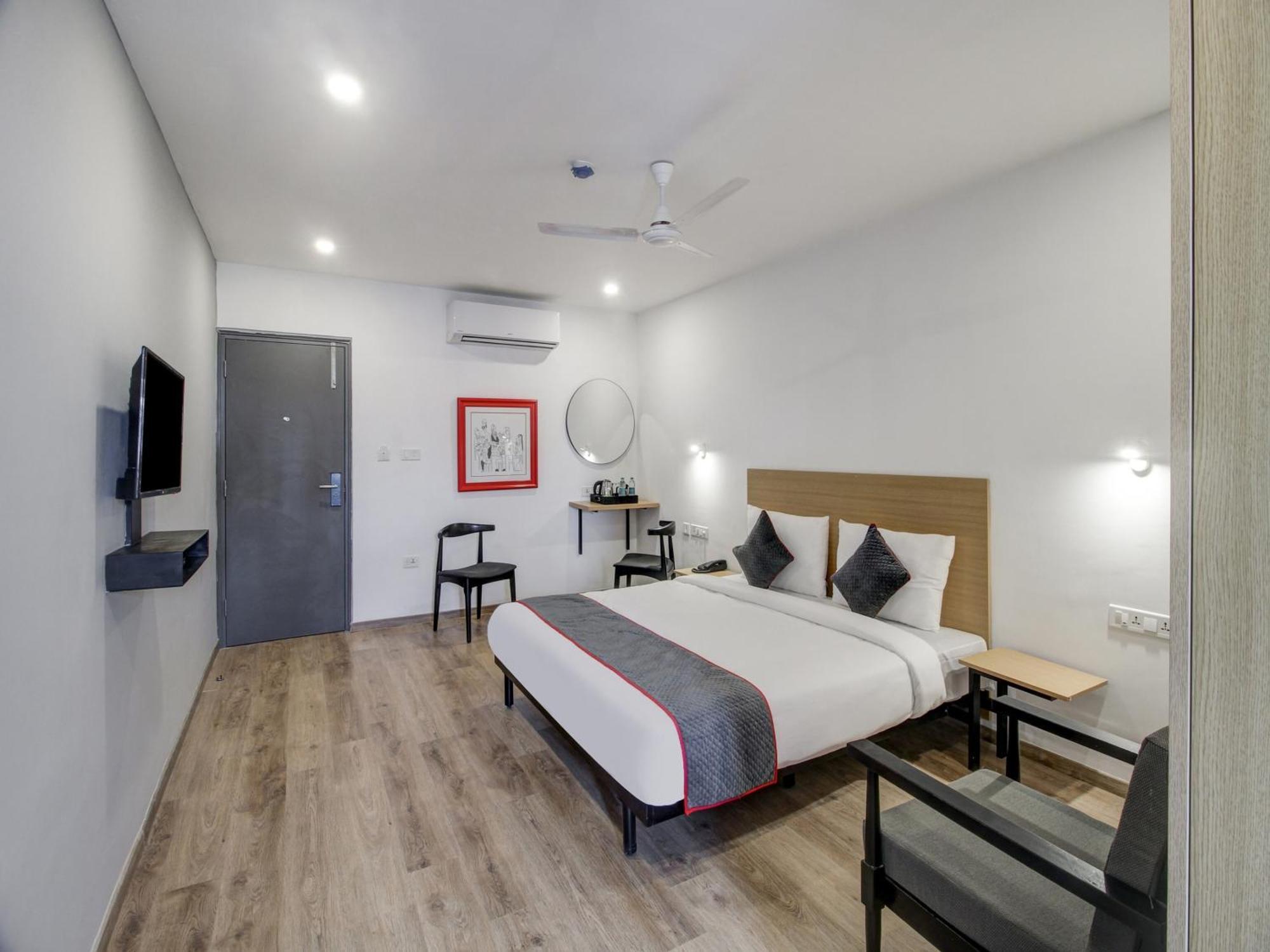 فندق Super Townhouse Rcc Majestic 397 Lb Nagar حيدر أباد المظهر الخارجي الصورة