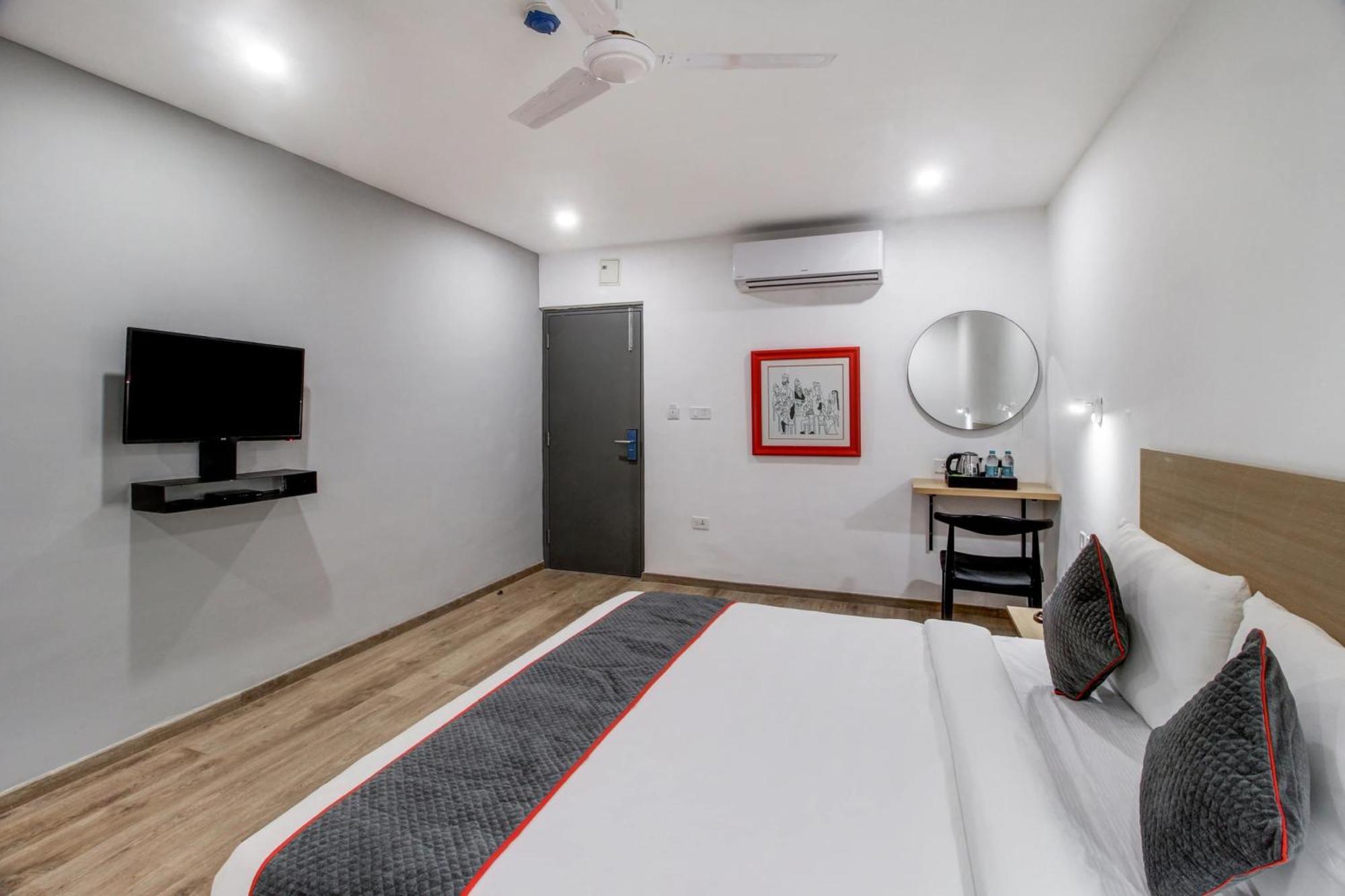 فندق Super Townhouse Rcc Majestic 397 Lb Nagar حيدر أباد المظهر الخارجي الصورة