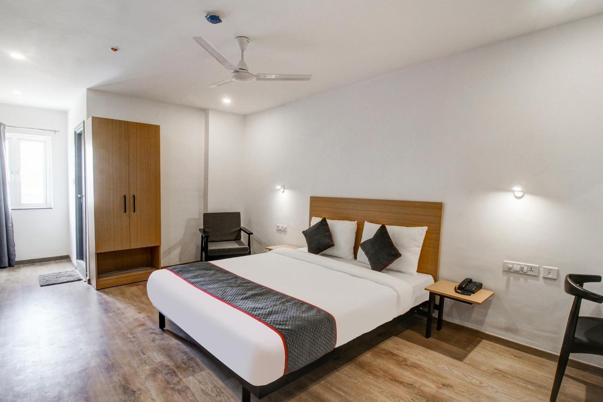 فندق Super Townhouse Rcc Majestic 397 Lb Nagar حيدر أباد المظهر الخارجي الصورة