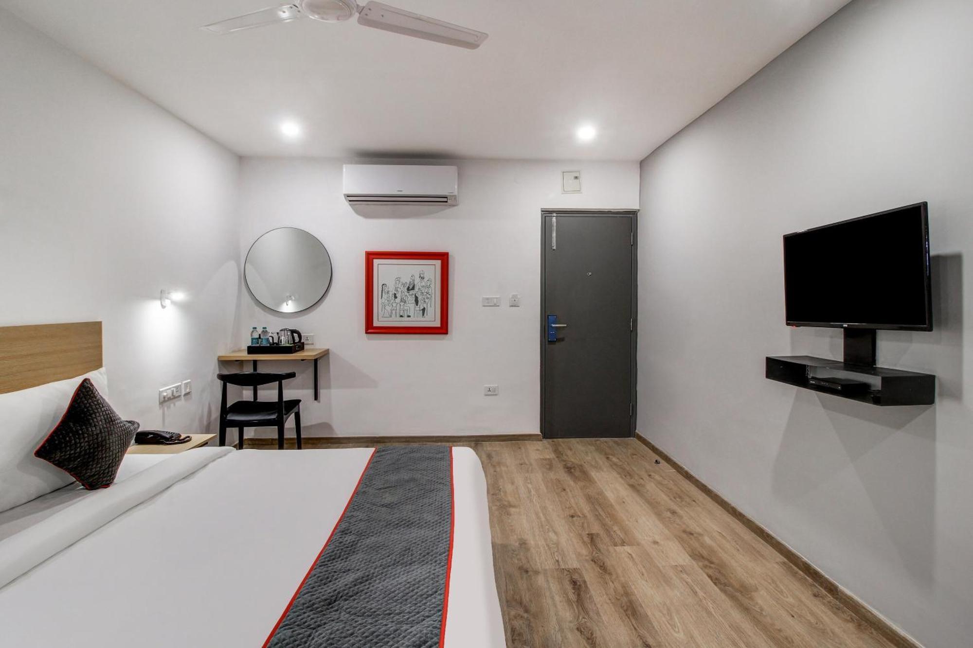 فندق Super Townhouse Rcc Majestic 397 Lb Nagar حيدر أباد المظهر الخارجي الصورة