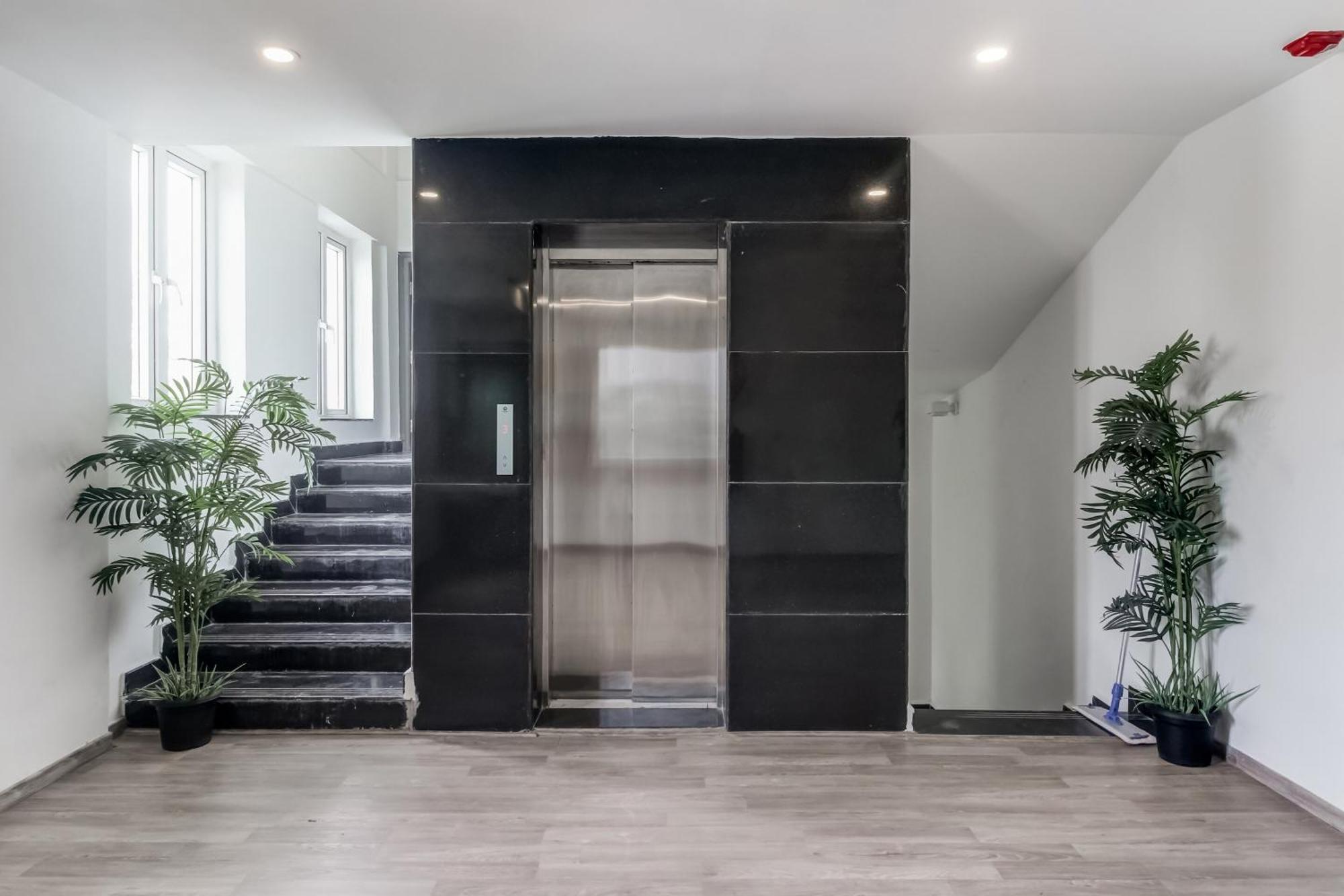 فندق Super Townhouse Rcc Majestic 397 Lb Nagar حيدر أباد المظهر الخارجي الصورة