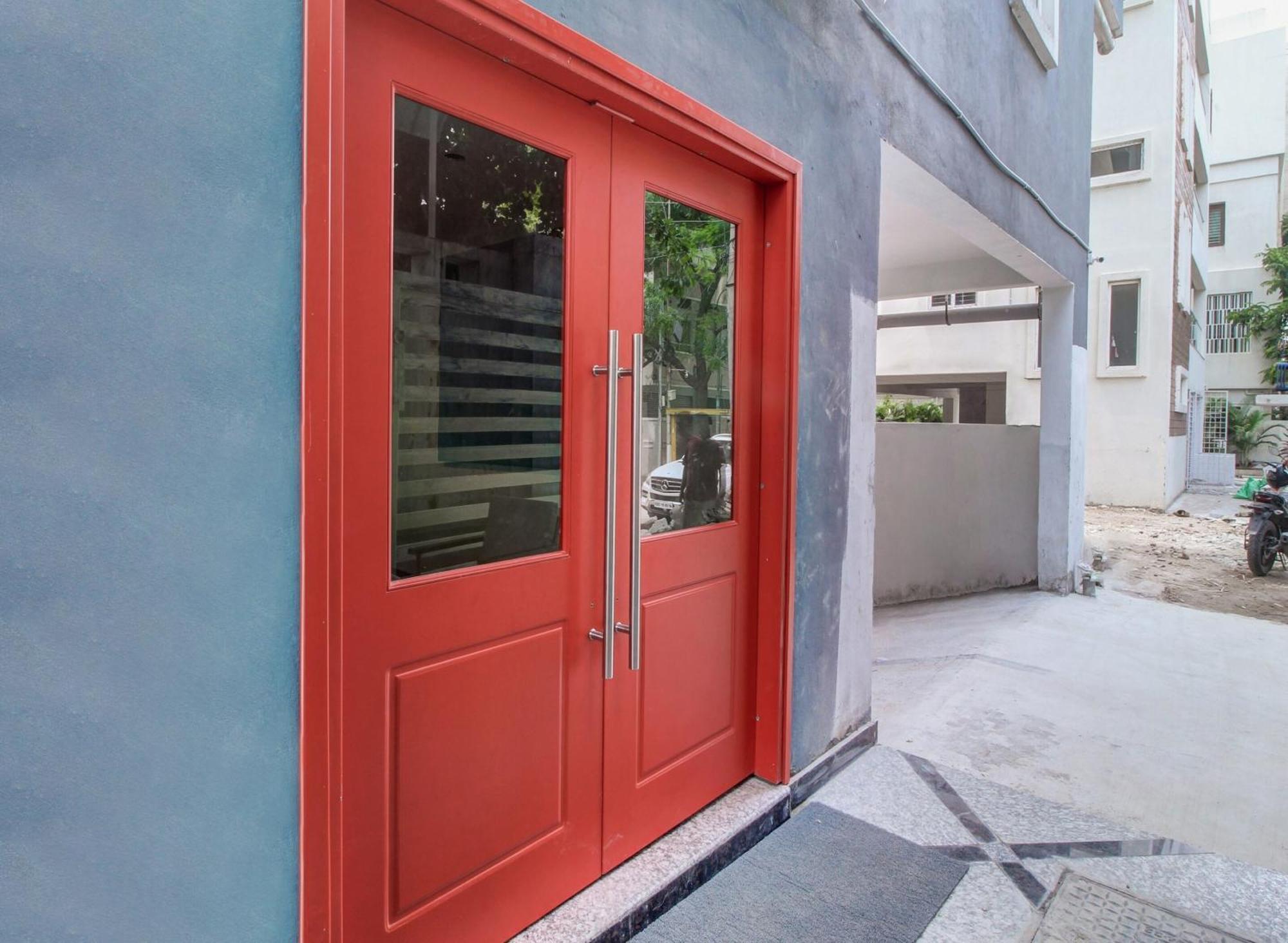 فندق Super Townhouse Rcc Majestic 397 Lb Nagar حيدر أباد المظهر الخارجي الصورة