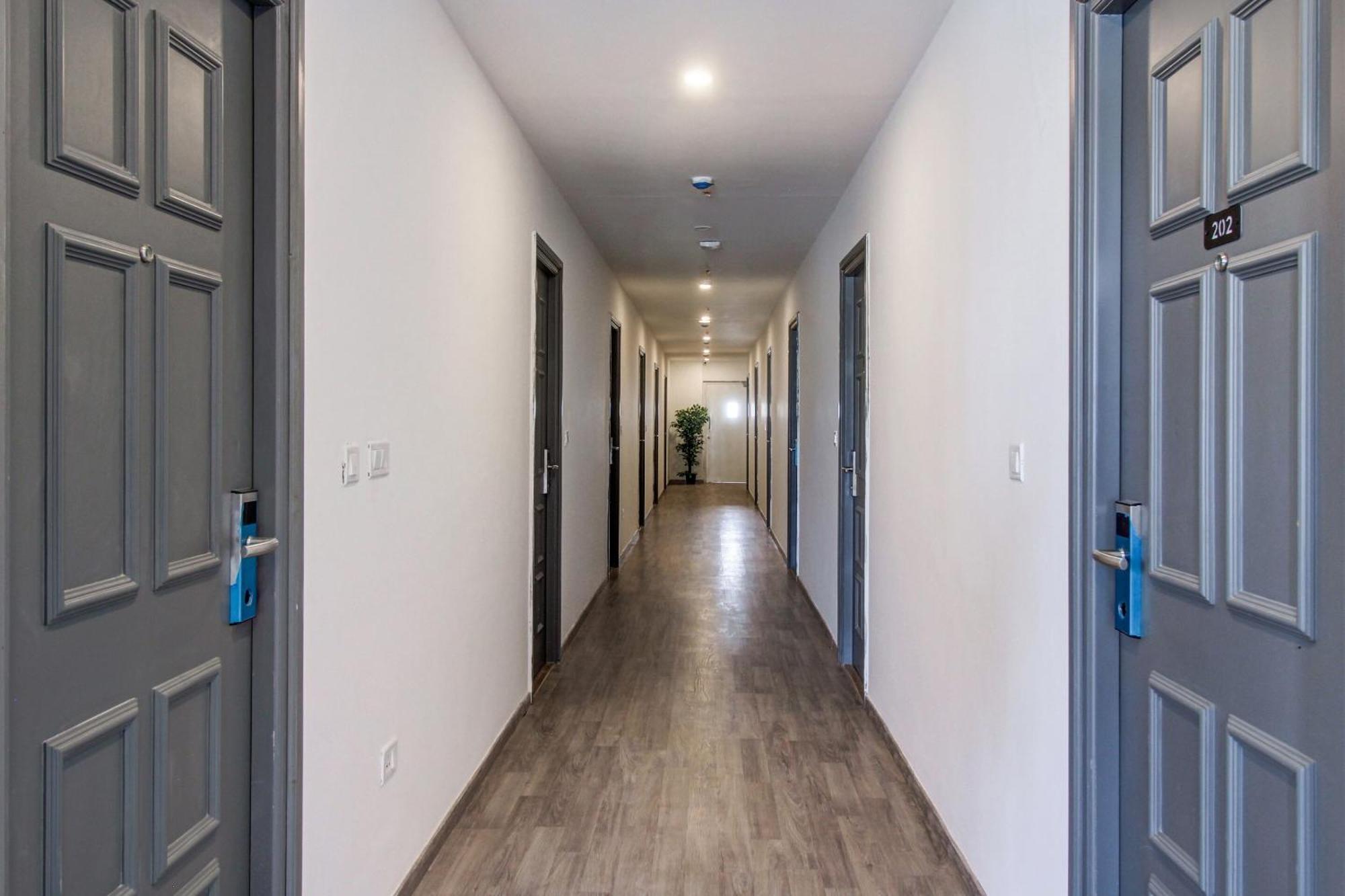 فندق Super Townhouse Rcc Majestic 397 Lb Nagar حيدر أباد المظهر الخارجي الصورة