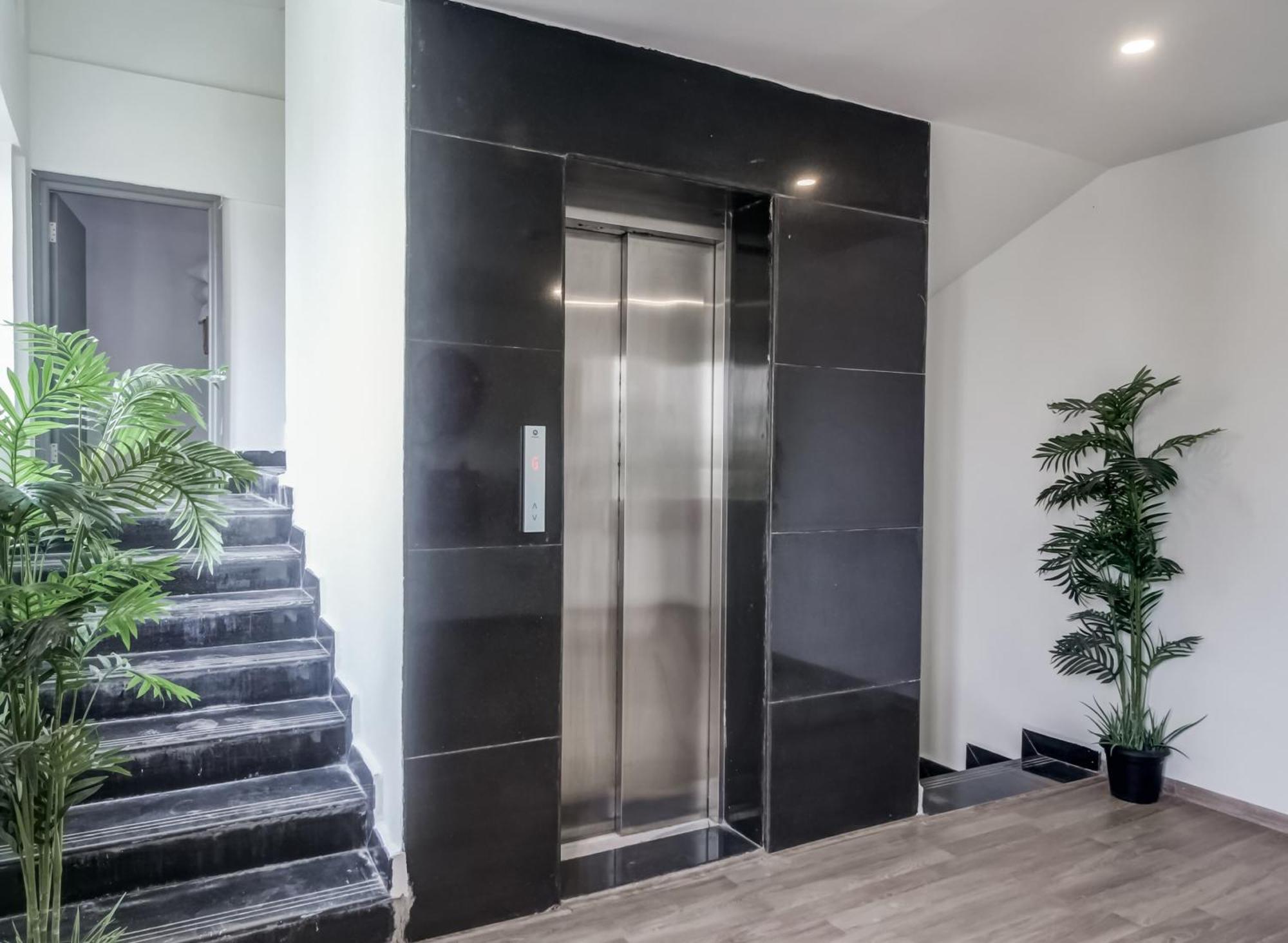 فندق Super Townhouse Rcc Majestic 397 Lb Nagar حيدر أباد المظهر الخارجي الصورة